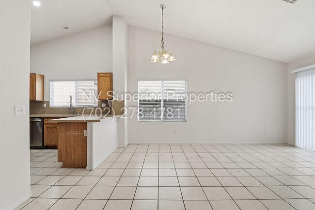 Building Photo - NW!! Single Story!!! 3 Car Garage!!  2 Masters!!! Low Maintenance desert landscape front yard!!  ...