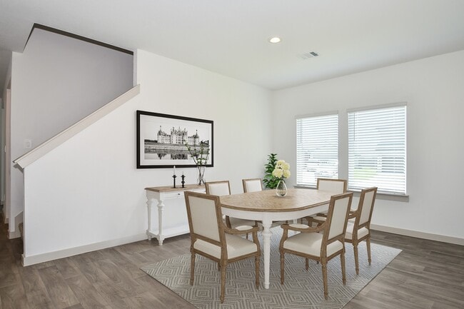 Building Photo - 8034 House bank Ln