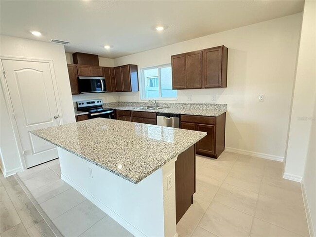 Building Photo - 8453 Monterey Pne Wy