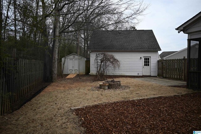 Building Photo - 2017 Kelly Creek Ct