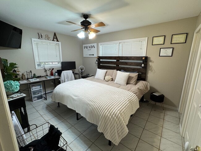 Building Photo - 4411 Arbor Way