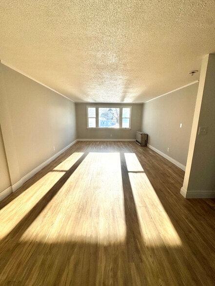 Building Photo - 83 Fickett Rd