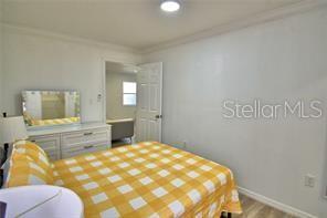 Building Photo - 2405 Roslyn Ln