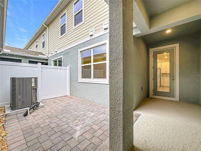 Building Photo - 13172 Calming Breeze Wy