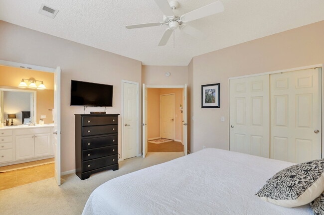 Building Photo - "213 Landing Lane - Charming 2-Bed, 2-Bath...