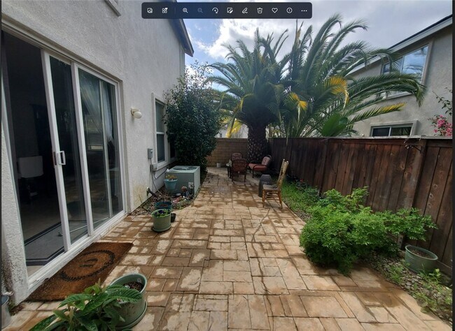 Building Photo - 42165 Calabria Dr