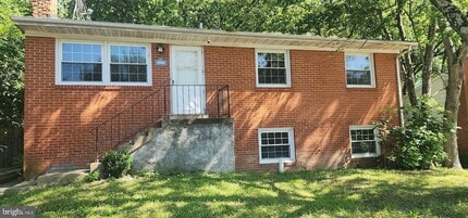 Building Photo - 4419 kentmore Dr