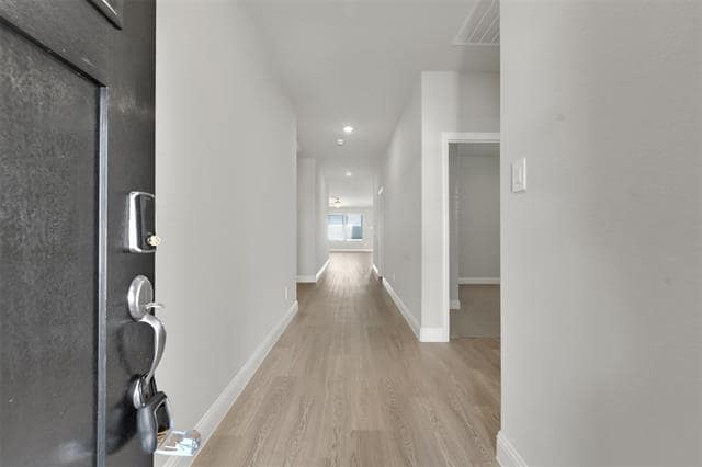 Building Photo - 830 Wisteria Ln