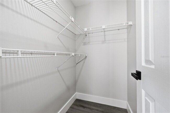 Building Photo - 645 Rosemere Cir