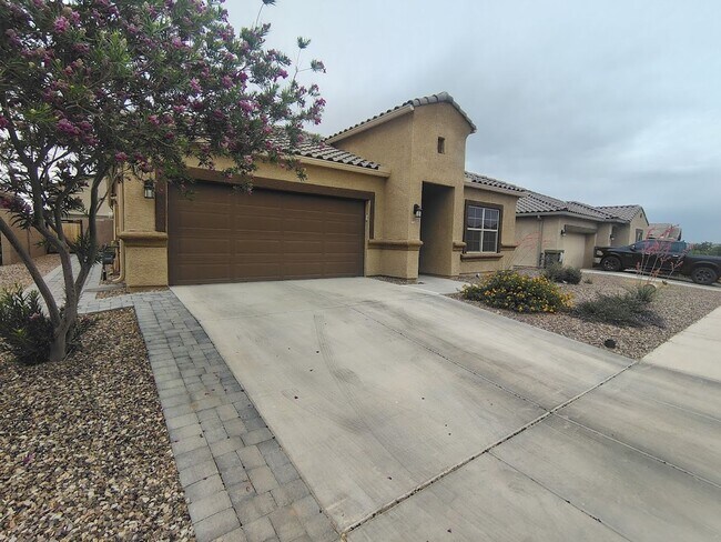 Primary Photo - 10075 N Sand Sage Trail