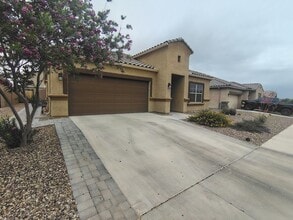 Building Photo - 10075 N Sand Sage Trail
