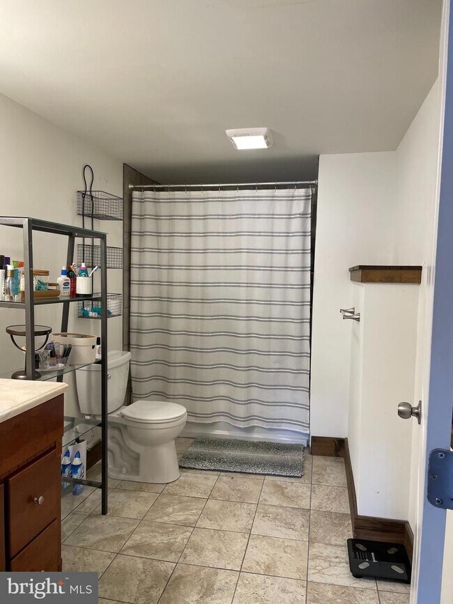 Building Photo - 64 Beulah Rd