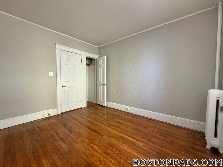 Building Photo - 99 Hancock St