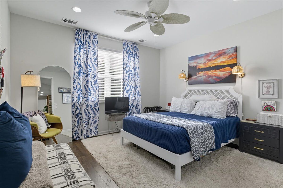 Building Photo - 119 Sandbar Ln