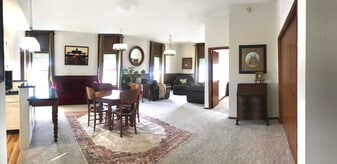 Building Photo - 345 3rd St