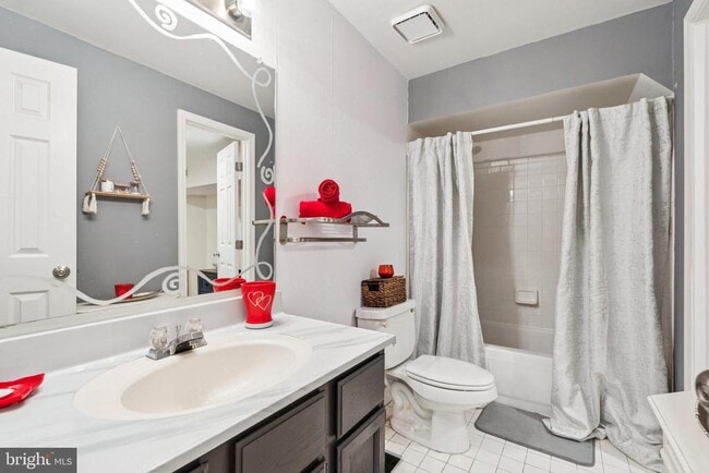 Building Photo - 47660 Pennrun Way