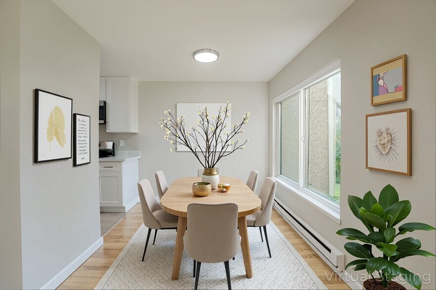 Building Photo - 1100 S Atlantic St