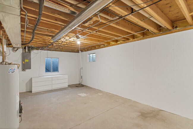 Building Photo - 40W148 Carl Sandburg Rd