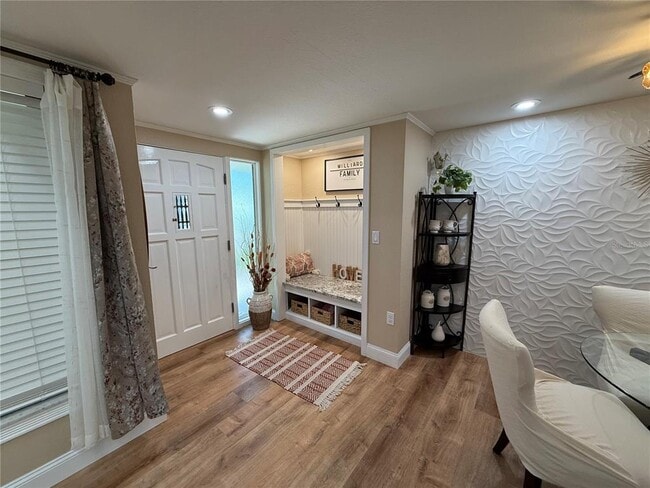Building Photo - 6861 Woodwind Dr