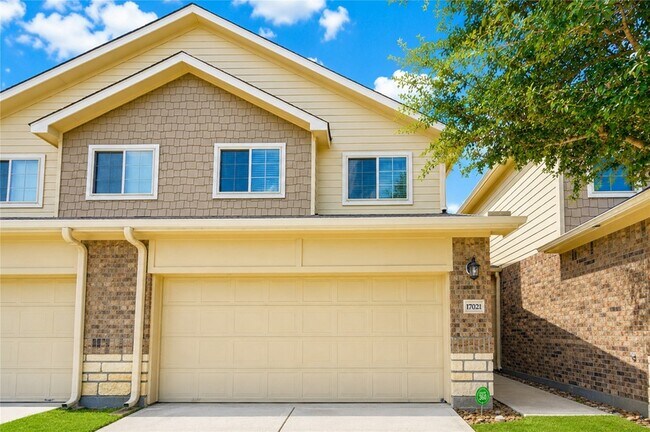 Building Photo - 17021 Wilthorne Gardens Ct