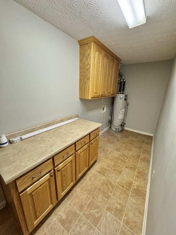 Building Photo - 2237 Ross Ln