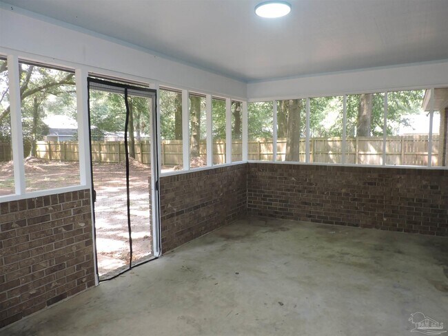 Building Photo - 5261 Rowe Trail