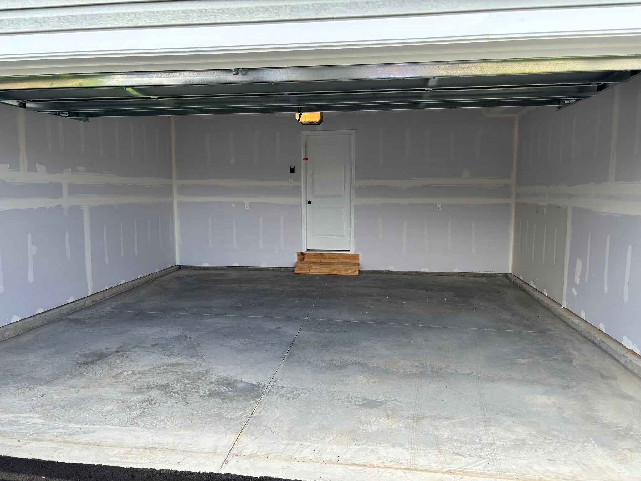Building Photo - 284 Thicket Dr