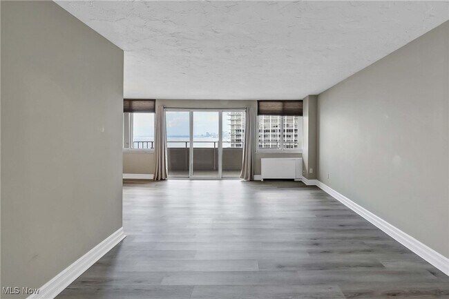Building Photo - 12900 Lake Ave