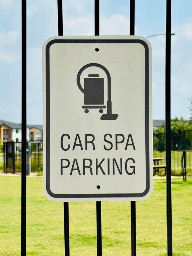 Building Photo - 12208 Tech Ridge Blvd