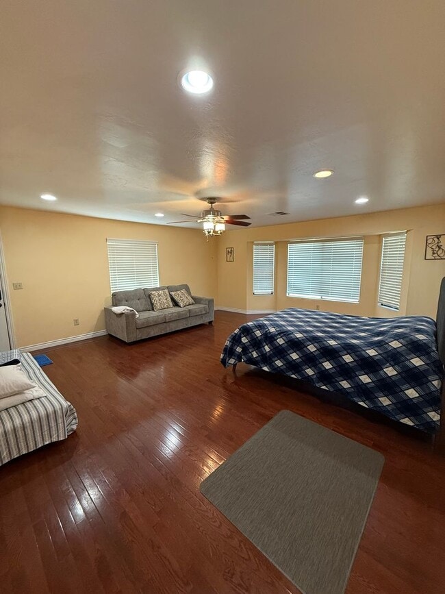 Building Photo - 3800 Casey Ct