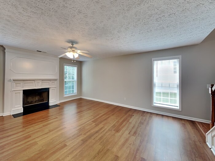 Building Photo - 5731 Bridgeport Ct