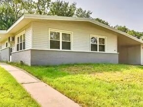 Building Photo - 235 Tampa St