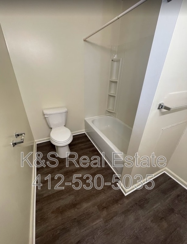 Building Photo - 341 Orchard Pl