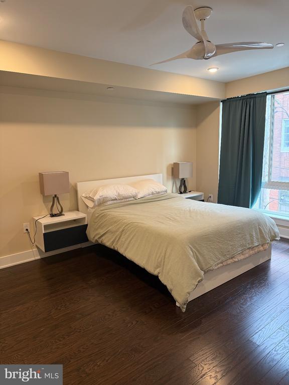 Building Photo - 1651 E Eyre St