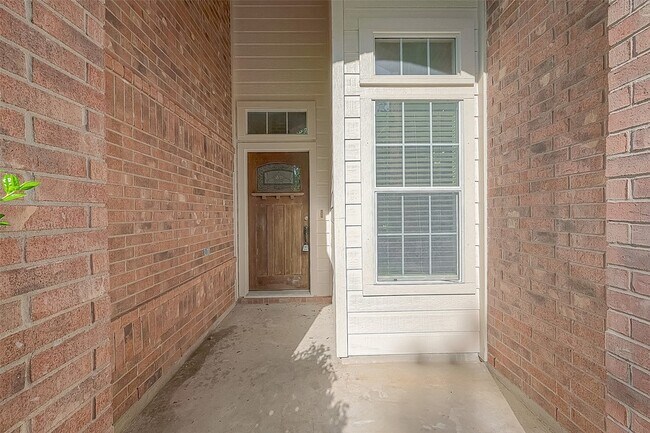 Building Photo - 1189 Lovett St