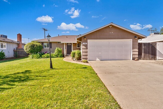 Building Photo - 3BR + Office Home in Excellent Condition with Storage Sheds and Garage Workspace!