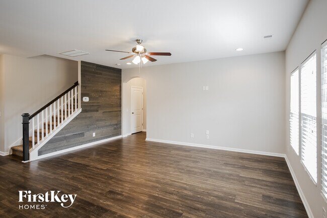 Building Photo - 506 Tarleton Dr