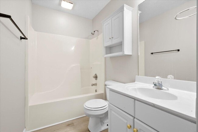 Building Photo - 1205 Morning Side Dr