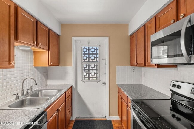 Building Photo - 8401 N Atlantic Ave