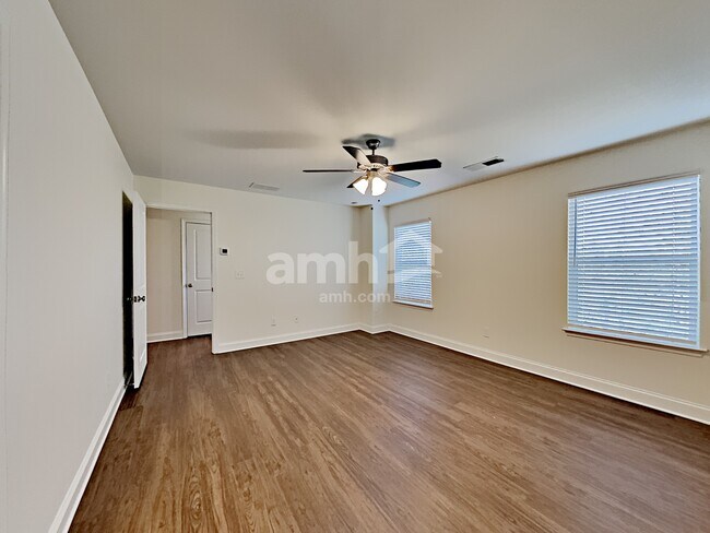 Building Photo - 103 Caitlin Ct