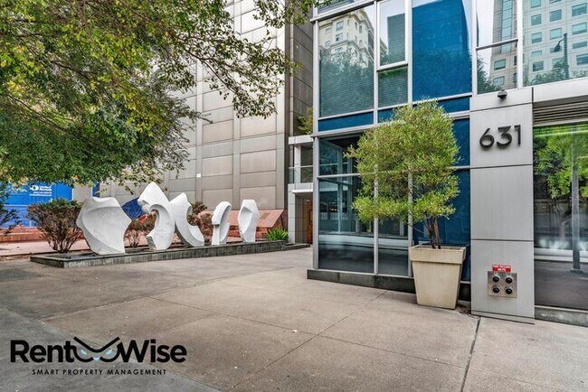 Building Photo - 631 Folsom St