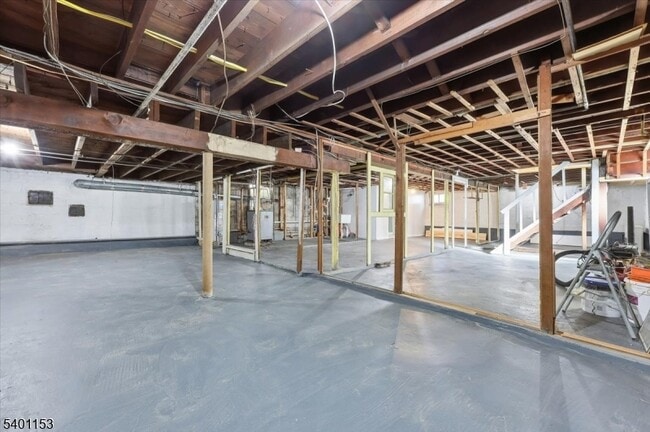 Building Photo - 283 Pasadena Ave