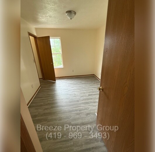 Building Photo - 2963 Megan Cir