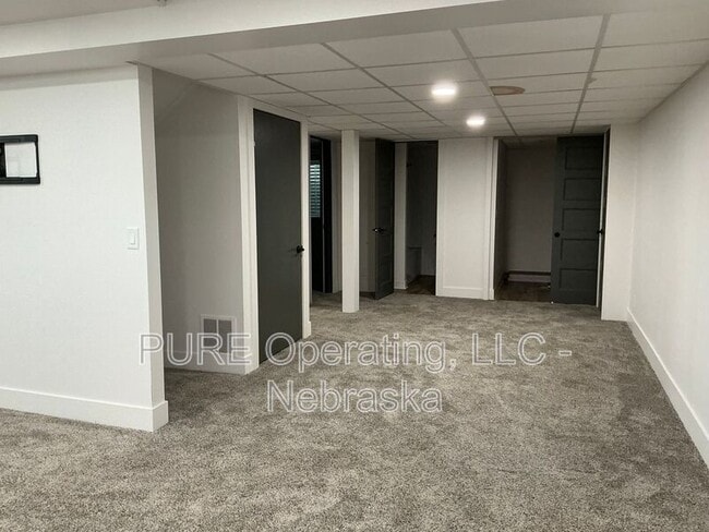Building Photo - 316 N 13th St