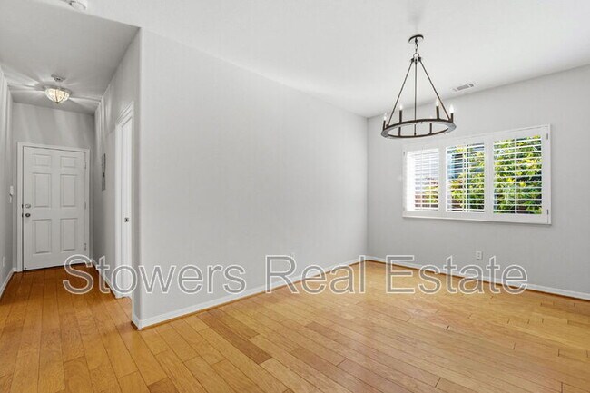 Building Photo - 23 Westbourne Ct