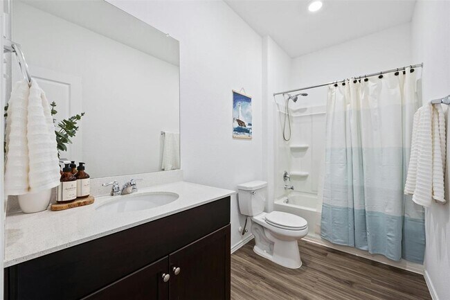 Building Photo - 221 Barbary Coast Ln