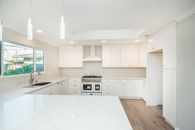 Building Photo - Mesa Verde