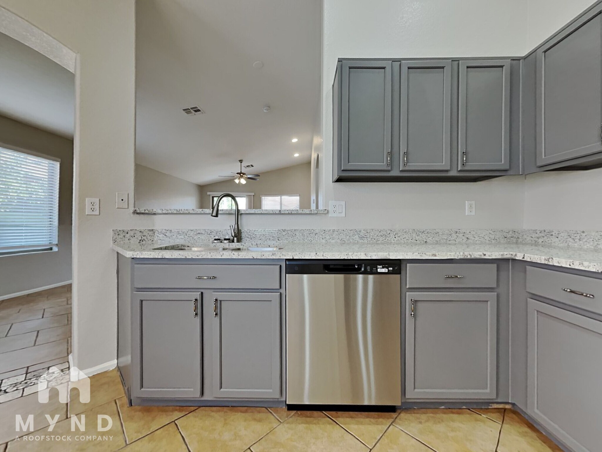 Building Photo - 40167 N Costa Del Sol Dr