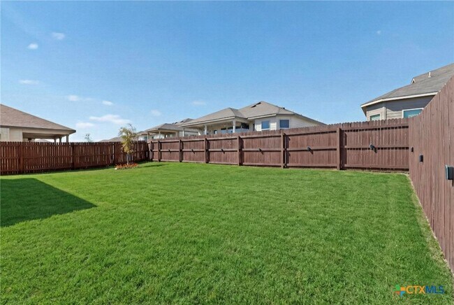 Building Photo - 1160 Water Valley