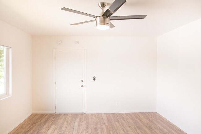 Building Photo - Upgraded 2 Bedroom/ 1 Bath Located in the Mount Hope Neighborhood of San Diego!